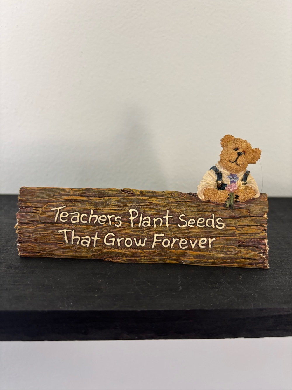 Boyds Collection Miss Bloominbearโs Desk Sign Teacher Bear 2006